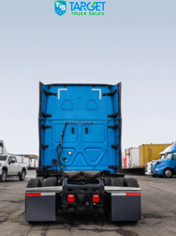 
										2023 Freightliner Cascadia full									
