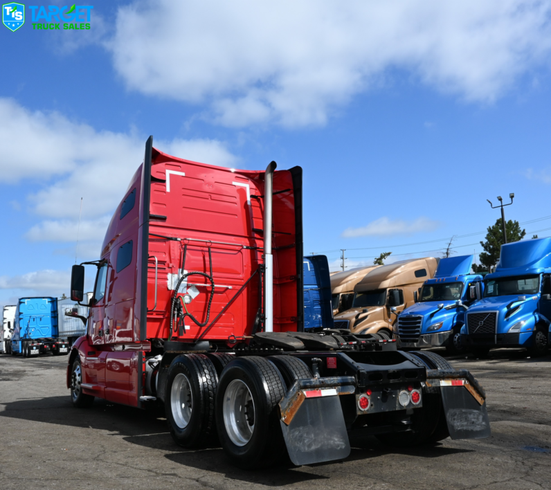
								2023 Volvo 760 full									
