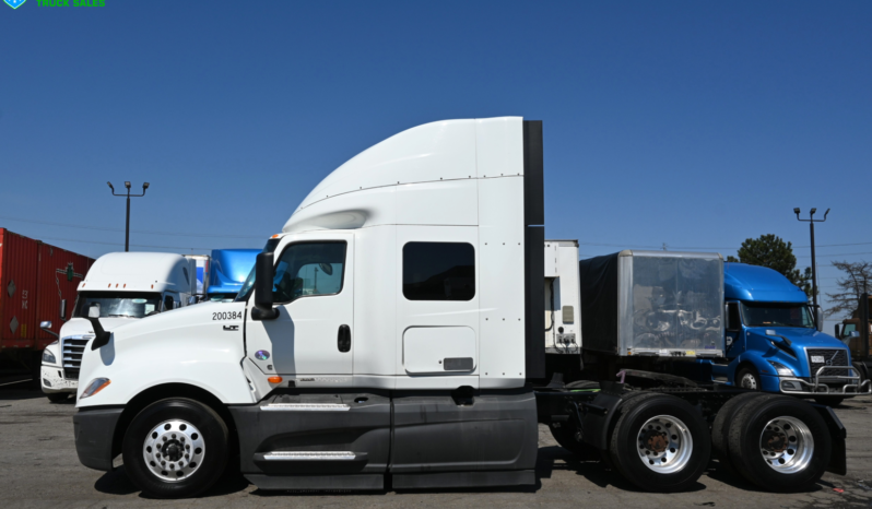 
								2022 International LT625 full									
