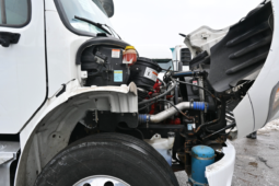 
										2020 Freightliner Box Truck full									