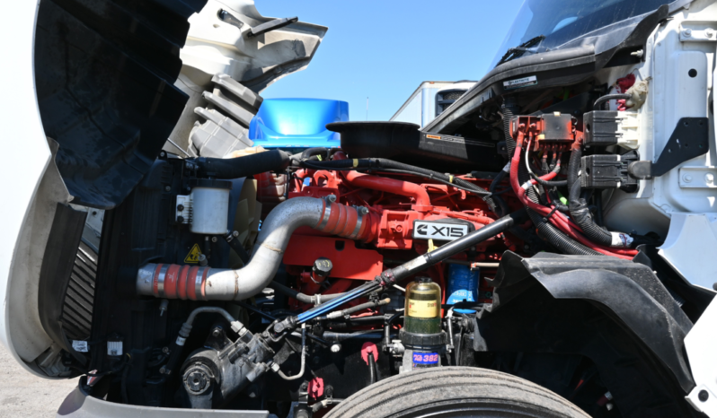 
								2022 International LT625 full									