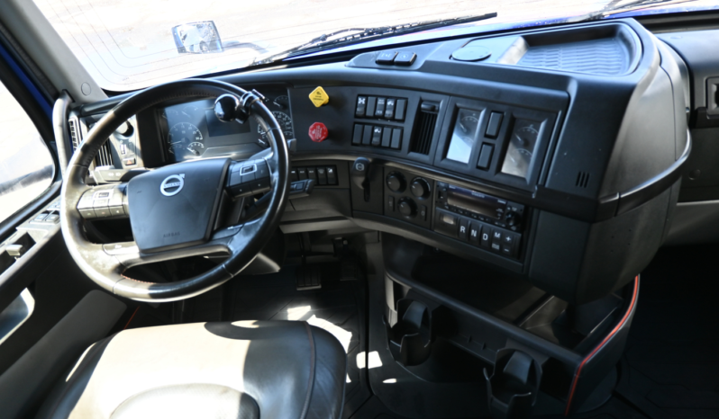 
								2024 Volvo 760 full									