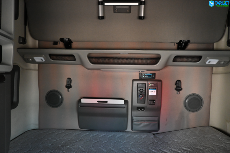
								2024 Volvo 760 full									