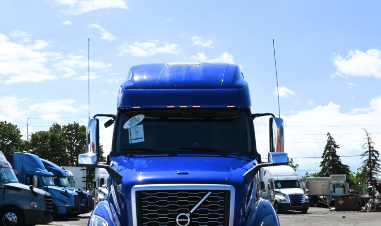 
								2024 Volvo 760 full									