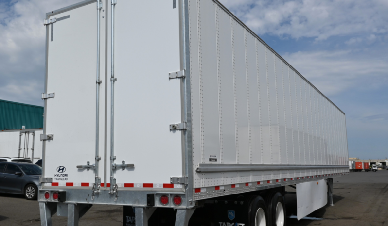 
								2027 Hyundai Dry Van full									