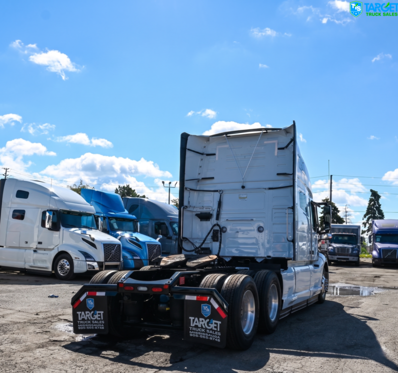 
								2025 Volvo 760 full									