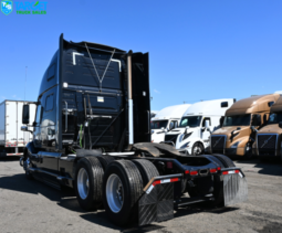 
										2022 Volvo 860 full									