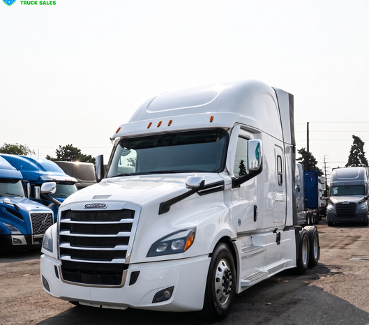 2022 Freightliner Cascadia - 961K Kilometers Driven