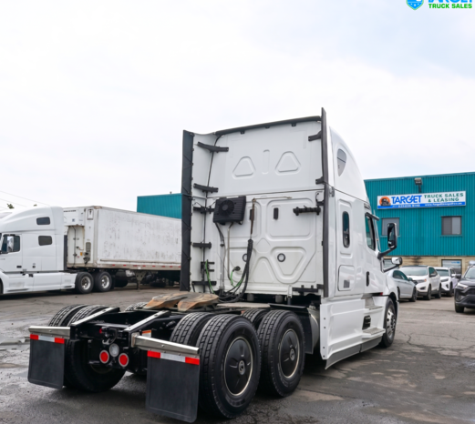 
								2024 Freightliner Cascadia full									