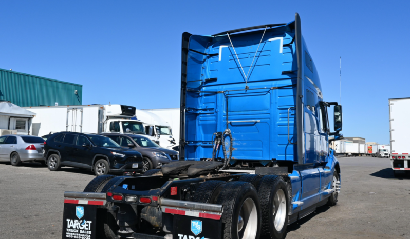 
								2023 Volvo 760 full									