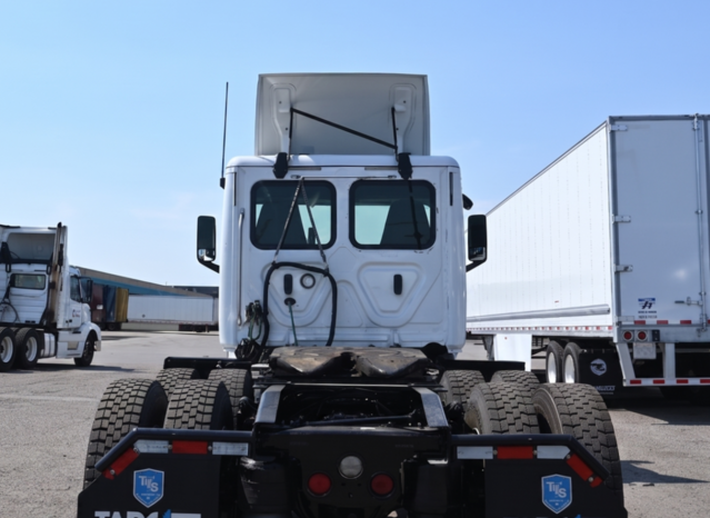 
								2020 Freightliner Daycab full									