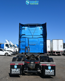 
										2023 Volvo 760 full									