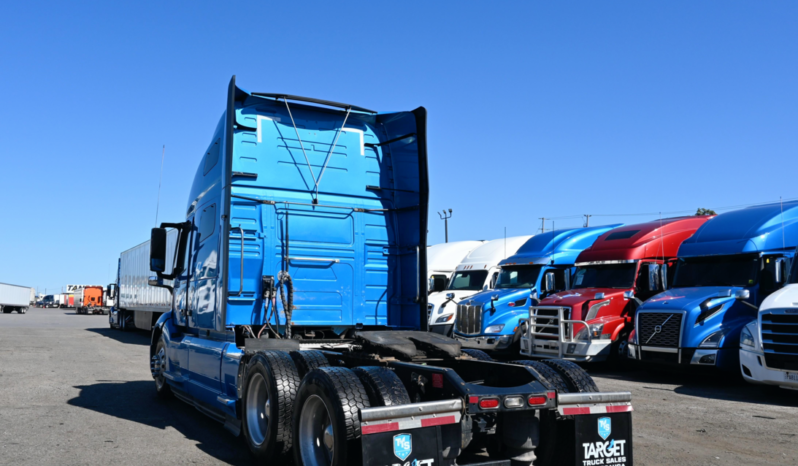 
								2023 Volvo 760 full									