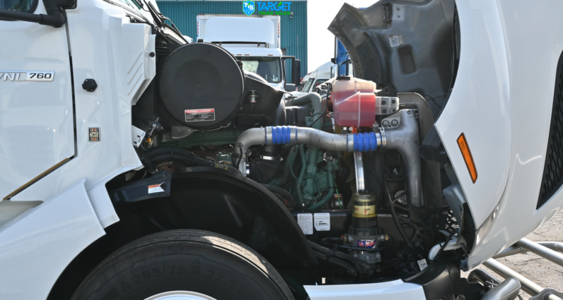 
								2022 Volvo VNL 760 full									