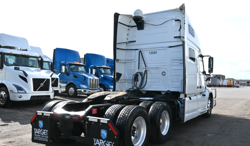 
								2022 Volvo VNL 760 full									