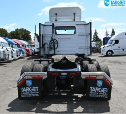 
										2022 Volvo VNR Daycab – 448K  Kilometers Driven full									