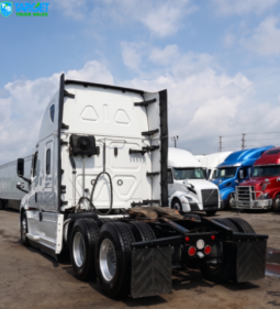 
										2023 Freightliner Cascadia full									