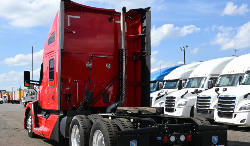 
								2023 Kenworth T680 full									