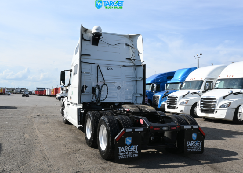 
								2022 Volvo VNL 760 full									