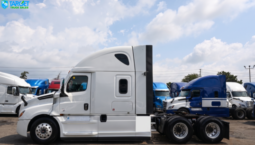 
										2023 Freightliner Cascadia full									