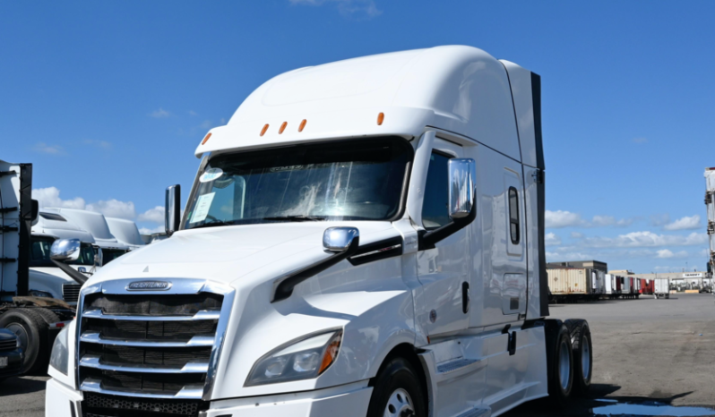 2022 Freightliner Cascadia - 961K Kilometers Driven