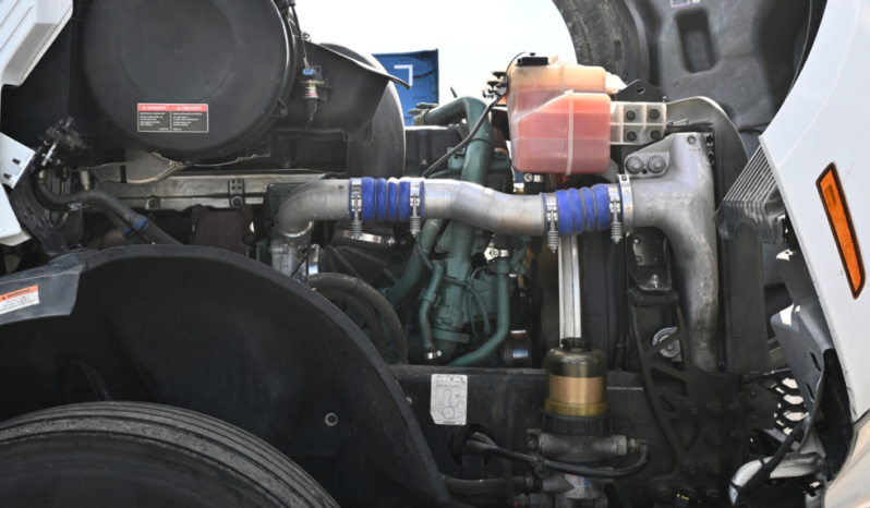 
								2023 Volvo VNL 760 full									