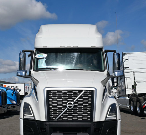 
								2023 Volvo VNL 760 full									