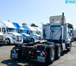 2021 Volvo VNR Daycab
