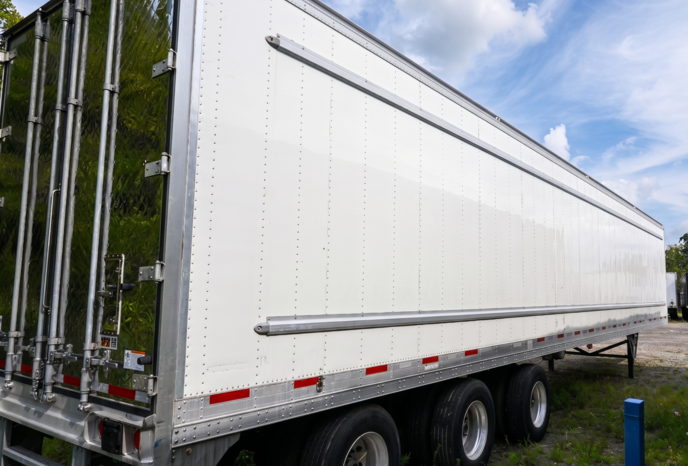 
								2022 VANGUARD Tri Axle Reefer with Carrier 7500×4 full									