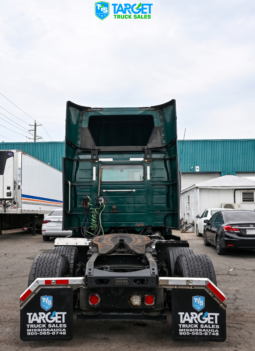 
										2020 Volvo VNR Daycab full									