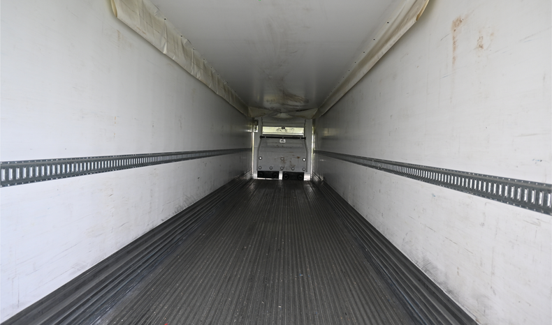 
								2022 VANGUARD Tri Axle Reefer with Carrier 7500×4 full									