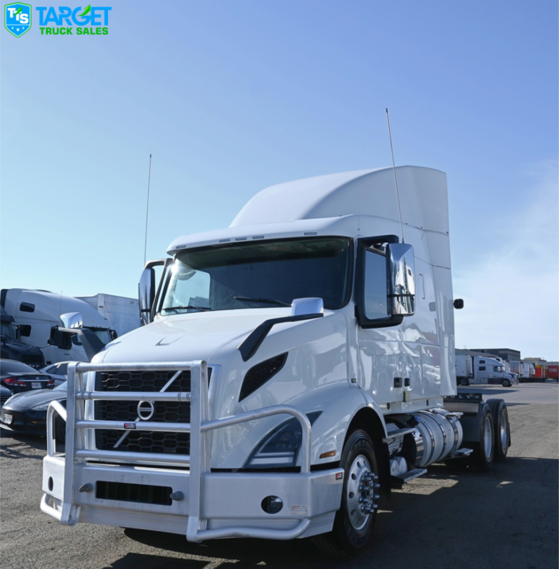2025 Volvo VNR 640 - HEAVY Spec / 3.58 Ratio / 500 HP