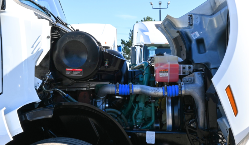 
								2024 Volvo VNL 760 full									