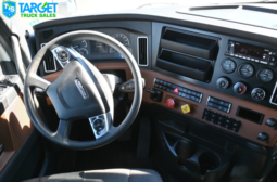 
										2023 Freightliner Cascadia full									