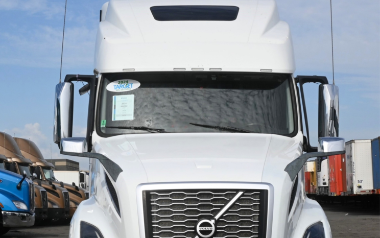 
								2024 Volvo VNL 860 full									