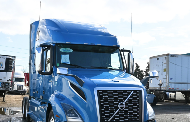 
								2023 Volvo VNL 760 full									