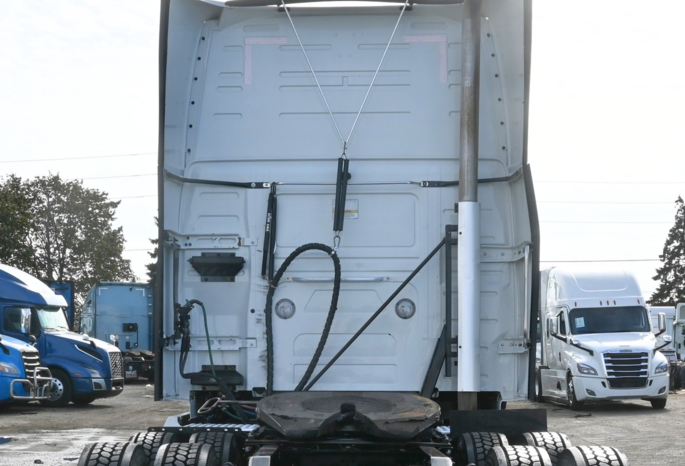 
								2024 Volvo VNL 860 full									