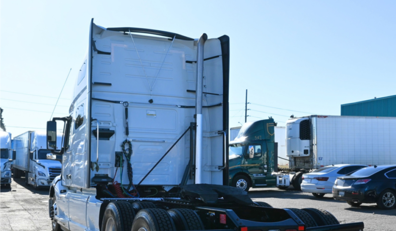 
								2024 Volvo VNL 760 full									