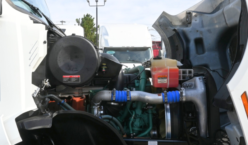 
								2024 Volvo VNL 860 full									